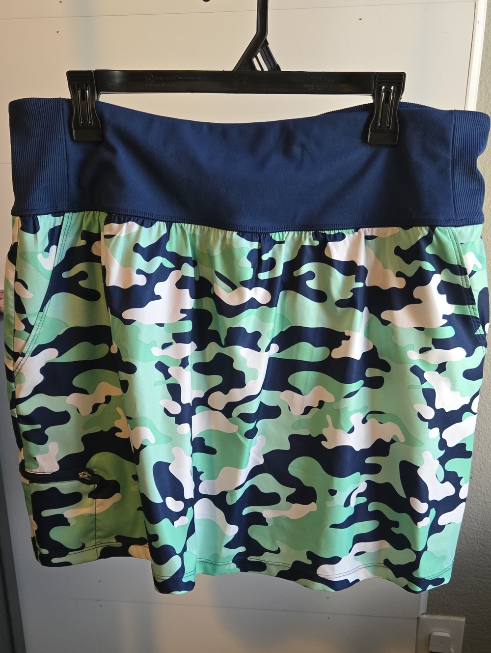 zuda Navy and Mint Camo Stretch Skort